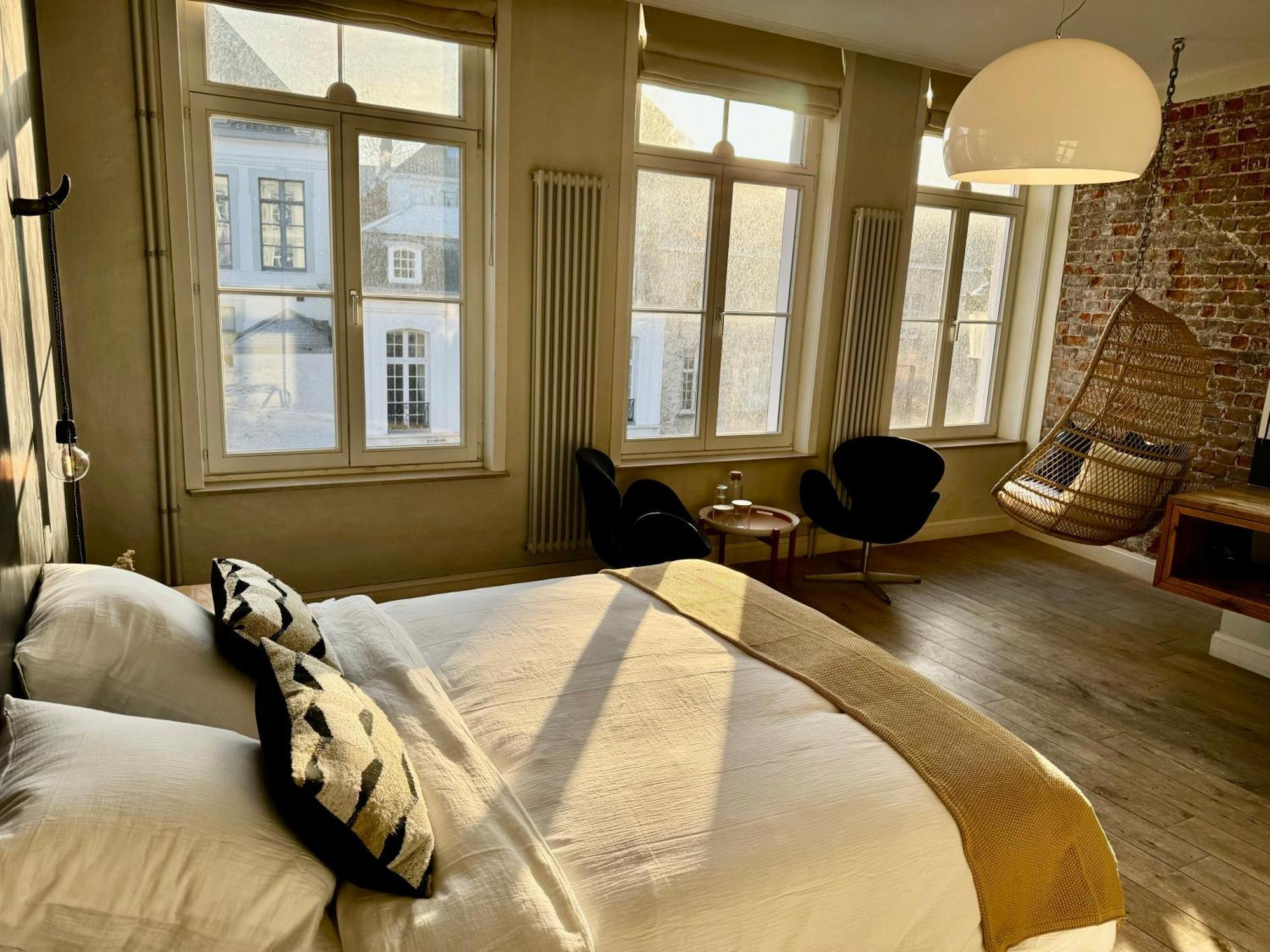 Sleeping Swan Bed & Breakfast Bruges Exterior photo