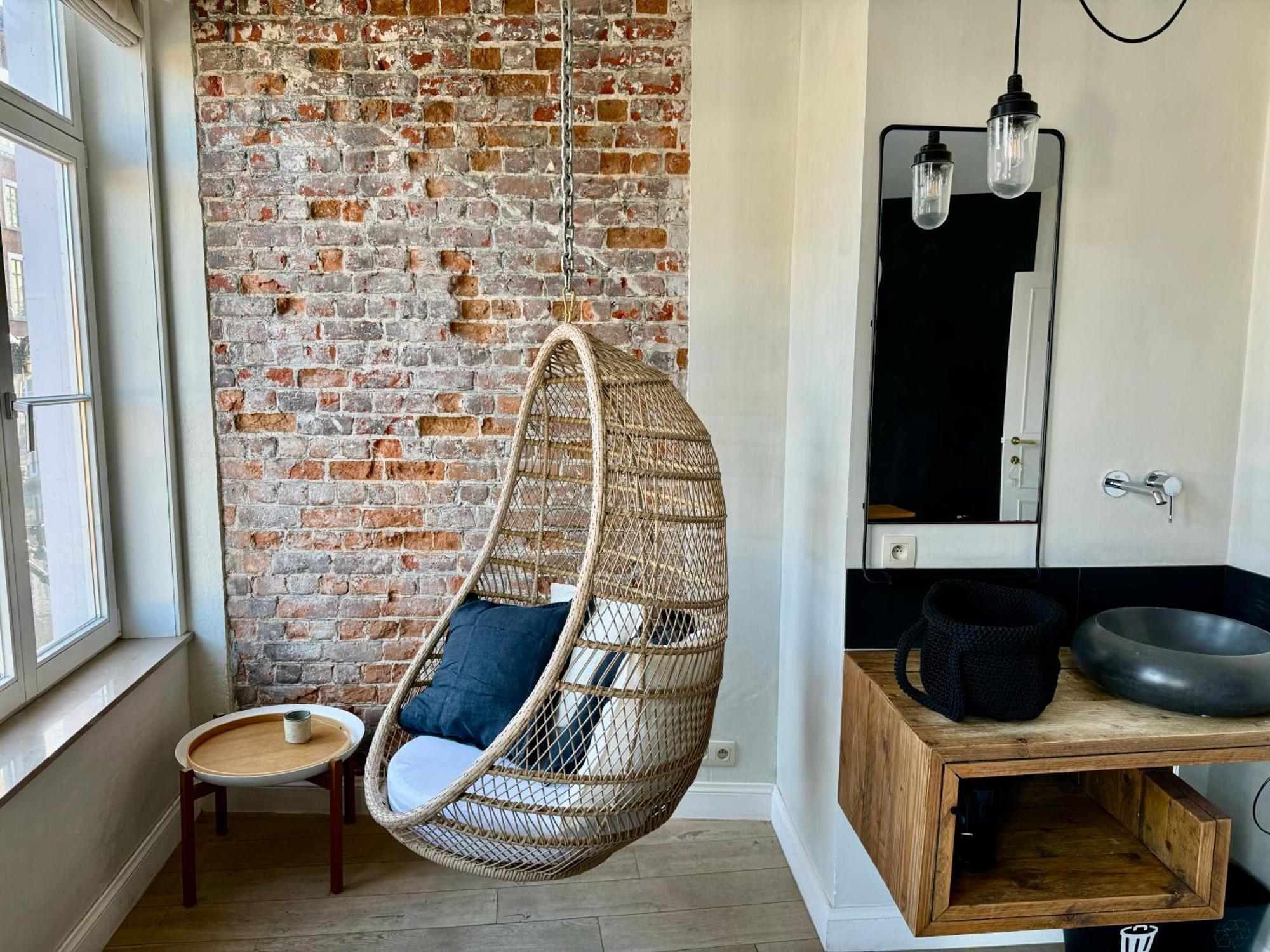 Sleeping Swan Bed & Breakfast Bruges Exterior photo